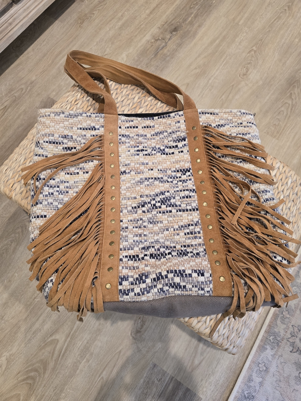 Chloe And Ivy Fringed Woven Tote Bag in Tan and Navy